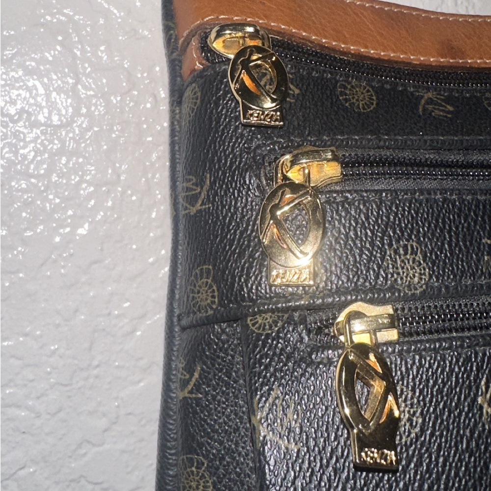 Kenzie Monogramed Handbag - Picture 3 of 5